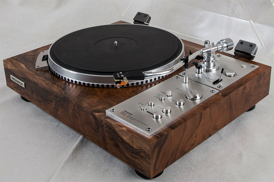 Turntable Pioneer